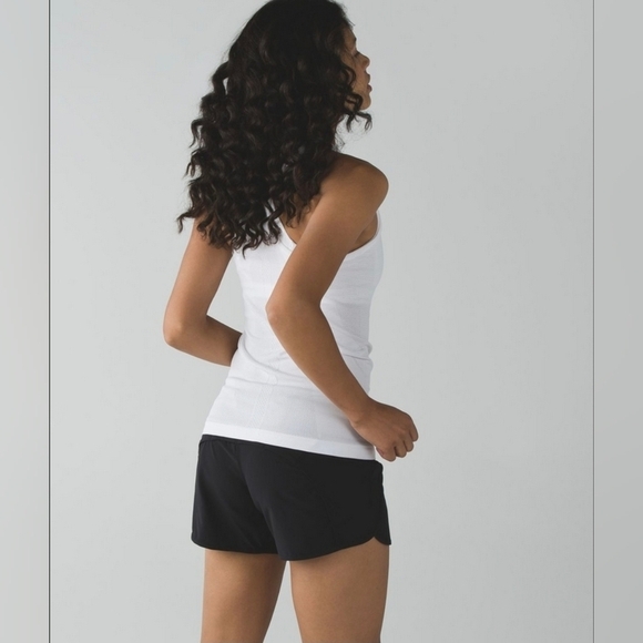 Lululemon Run Times Short *4-way Stretch 4" Black - Picture 4 of 8